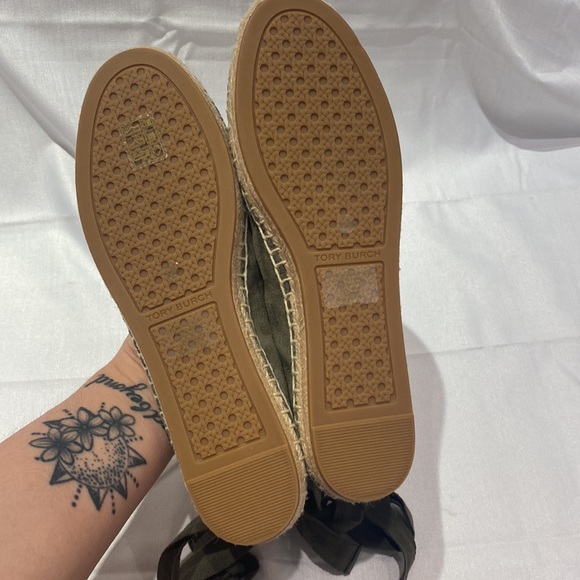 NEWLY REDUCED🥰| Tory Burch Minnie Ballet Espadrilles, Suede In Green - Picture 7 of 11